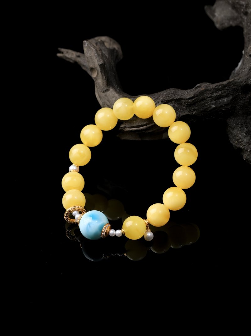 B15A0004 Natural Amber with Larimar Bracelet