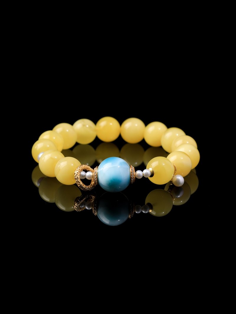 B15A0007 Natural Amber with Larimar Bracelet