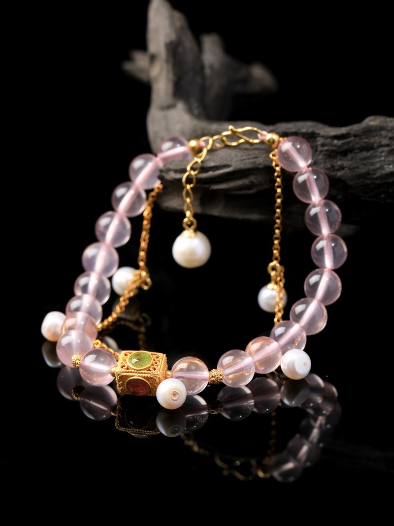 B15A0080 Natural Rose Quartz Bracelet