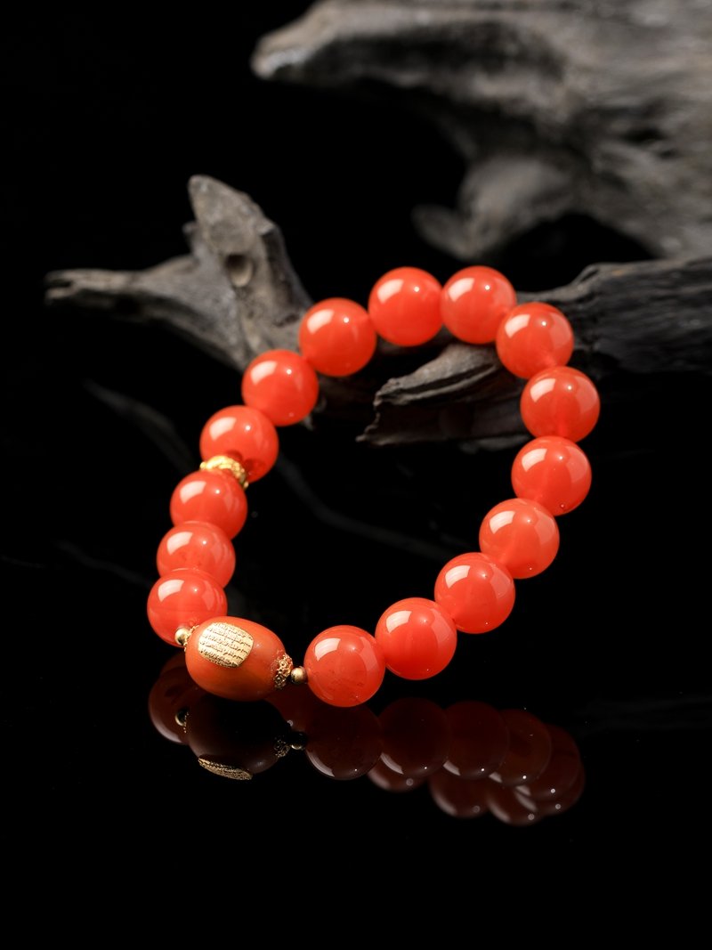 B15A0201 Natural Red Agate Bracelet with Amber