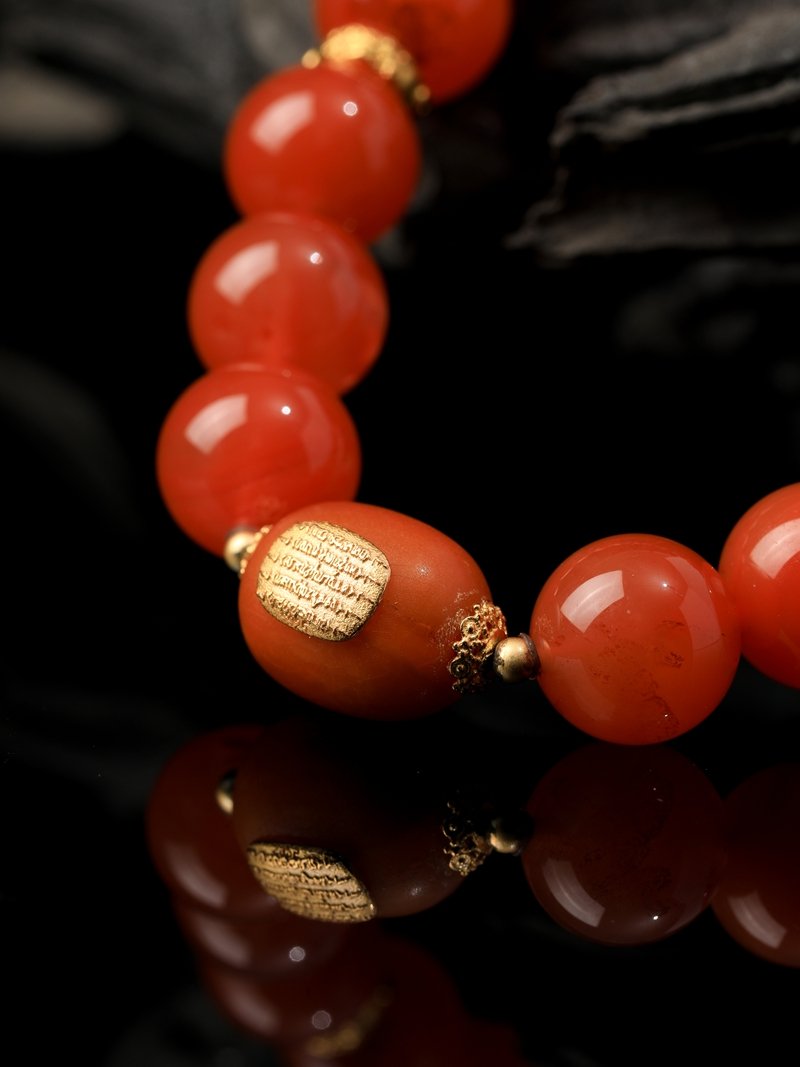 B15A0202 Natural Red Agate Bracelet with Amber