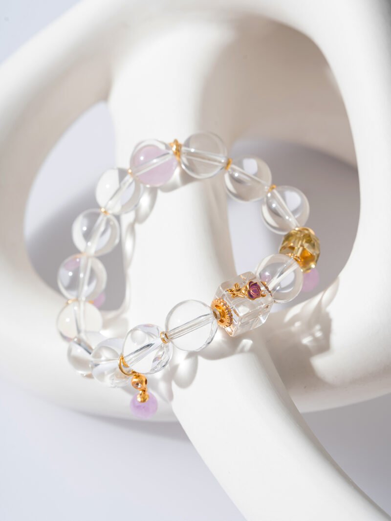 White crystal with spodumene bracelet 12MM